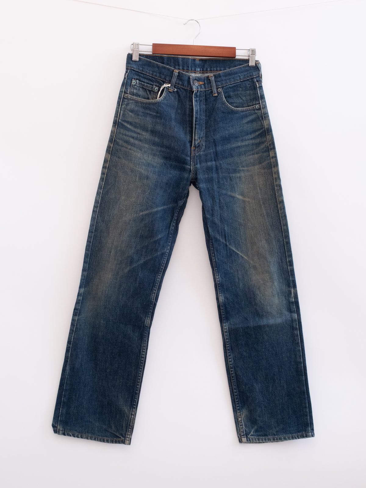 920-11 hung denim, front view