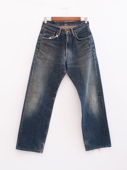 920-13 hung denim, front view