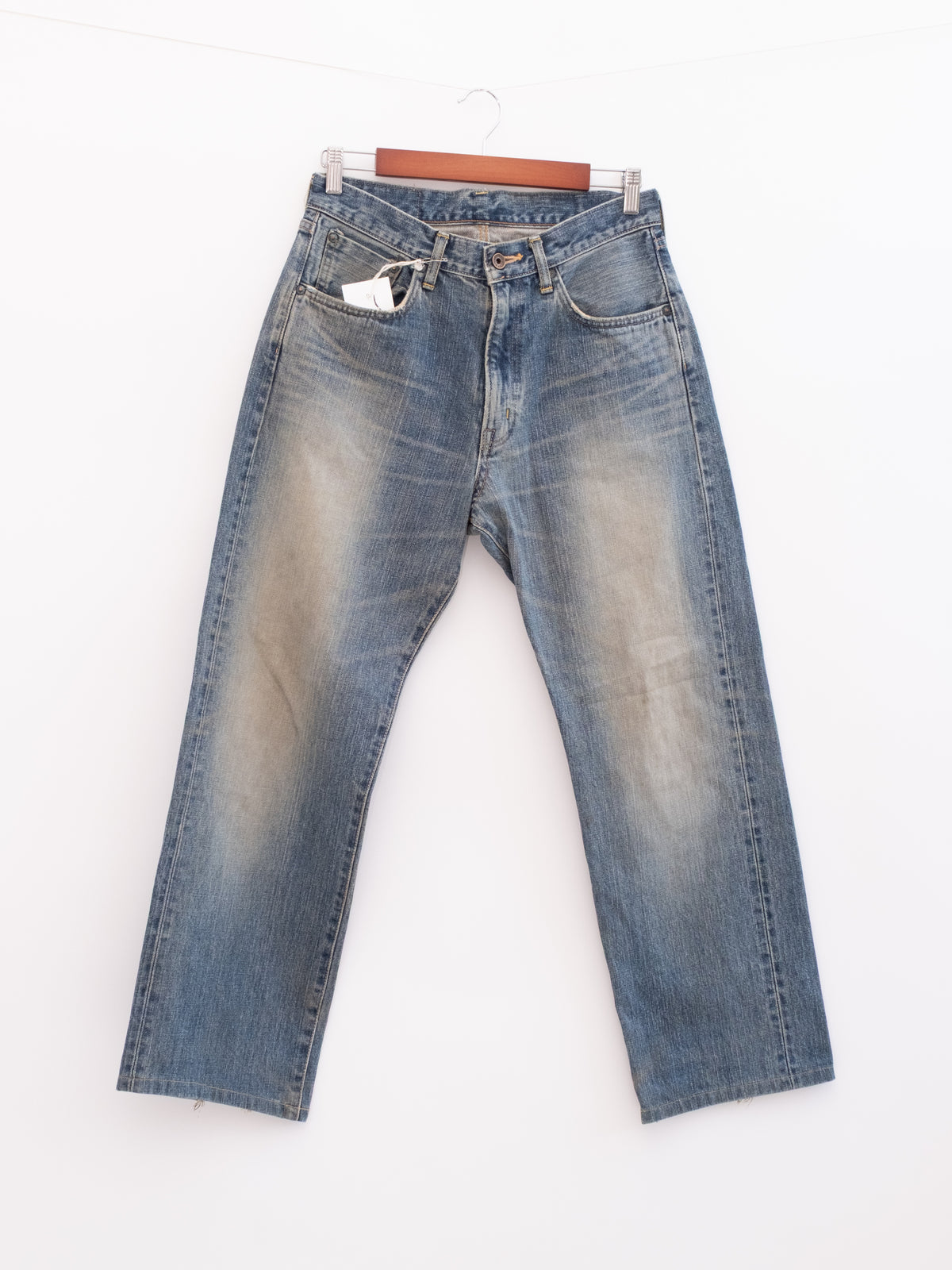 920-14 hung denim, front view