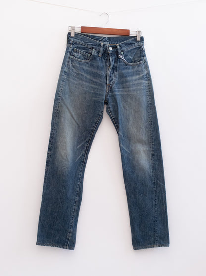 920-29 hung denim, front view