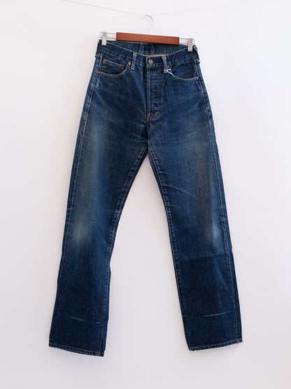 920-31 hung denim, front view