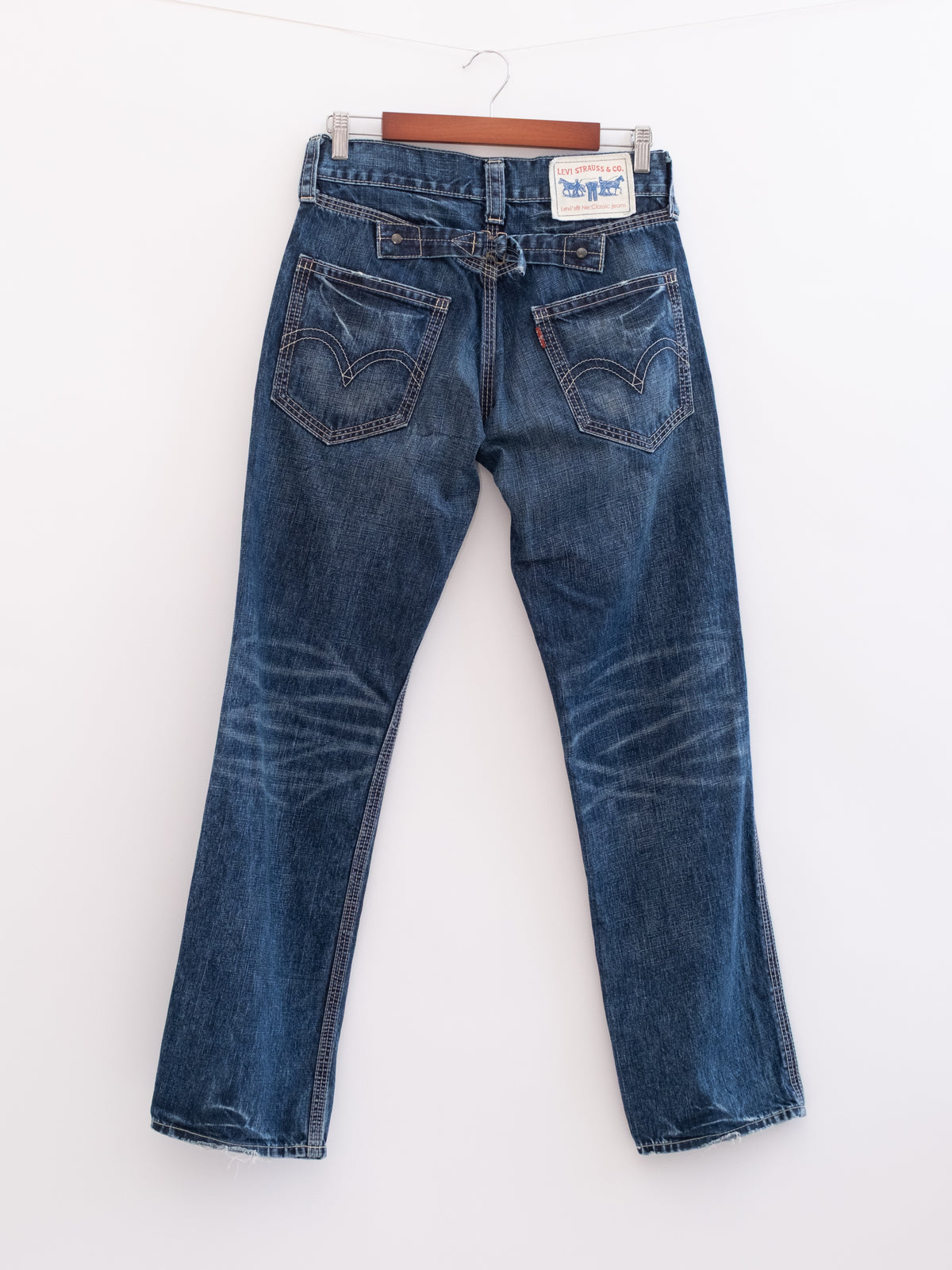 920-8 hung denim, back view