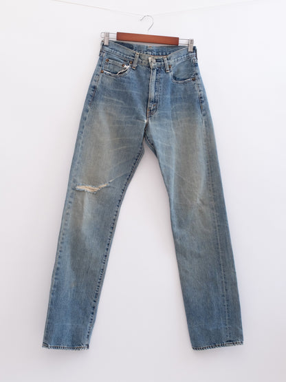 9295649 hung denim, front view