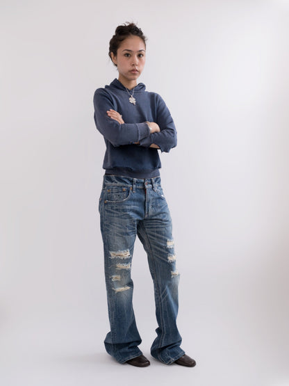 9333037 model photo 2