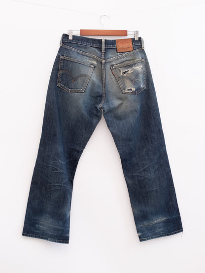 9345277 hung denim, back view