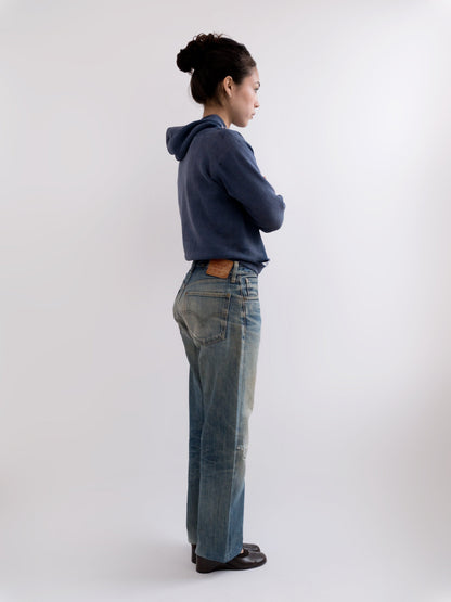 9368919 model photo 4
