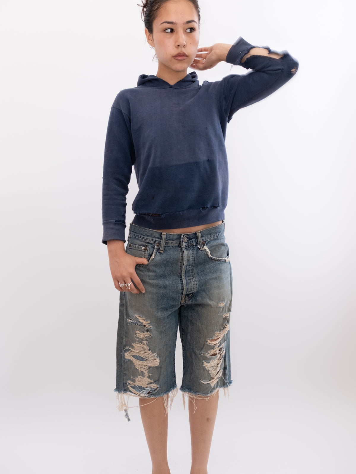 Levi's distressed shorts, photo 7